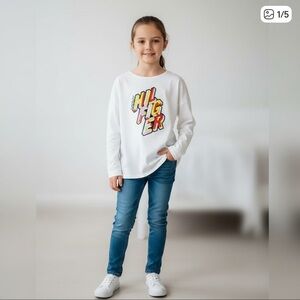 003 SHRRTS: Tommy Hilfiger long sleeves shirt size L